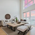 Luxury 3 Bedroom Seaview Apartment, Ons 2024