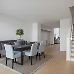 Luxury 3 Bedroom Seaview Apartment, Ons 2024